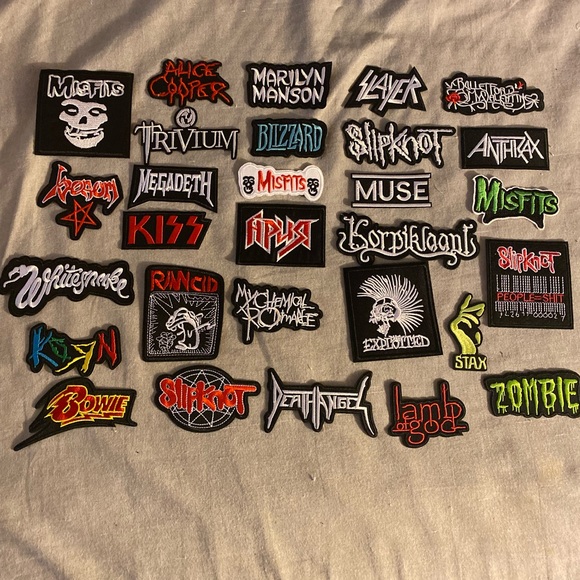 Women’s Distressed Jean Vest - Picture 11 of 11